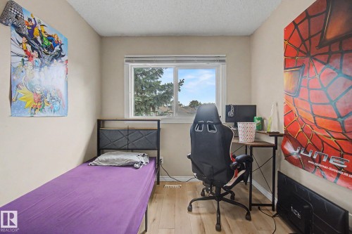 Bedroom - 45 2020 105 Street, Edmonton, AB 