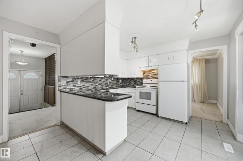 2169 78 Street, Edmonton, AB 
