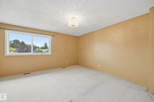 2169 78 Street, Edmonton, AB 
