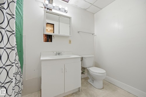 2169 78 Street, Edmonton, AB 