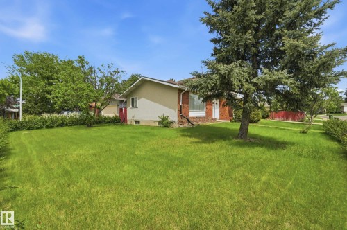 2169 78 Street, Edmonton, AB 