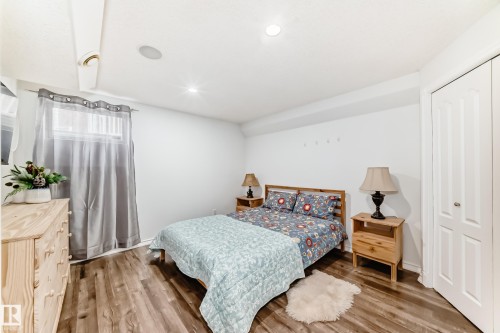 167 Galland Crescent, Edmonton, AB 