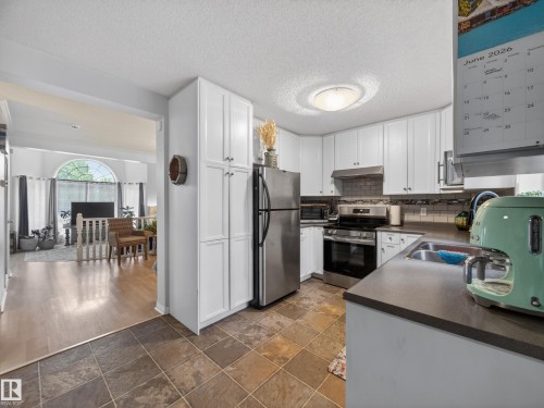 28 3311 58 Street, Edmonton, AB 