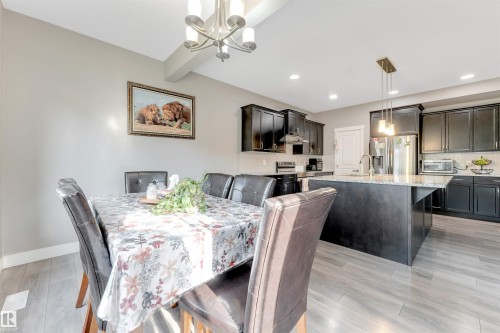 5930 19A Avenue, Edmonton, AB - Indoor Photo Showing Dining Room