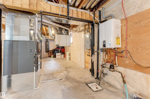 5930 19A Avenue, Edmonton, AB - Indoor Photo Showing Basement