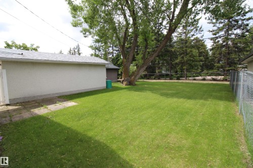 5504 56 Street, Barrhead, AB 