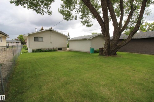 5504 56 Street, Barrhead, AB 