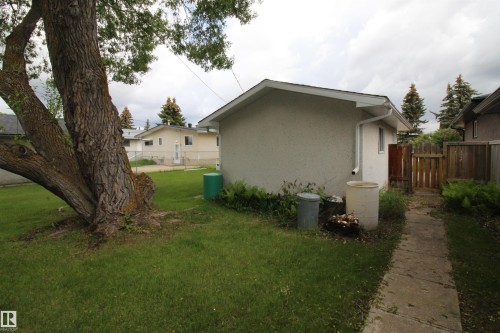 5504 56 Street, Barrhead, AB 