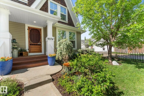 9074 Shaw Way, Edmonton, AB 