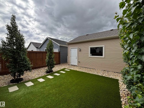 Yard - 5281 Edgemont Boulevard, Edmonton, AB 