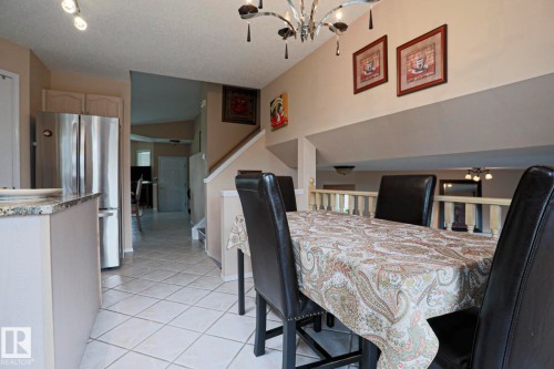 7716 154 Avenue, Edmonton, AB 