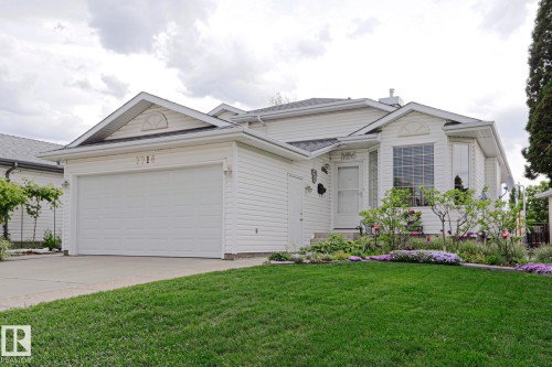7716 154 Avenue, Edmonton, AB 