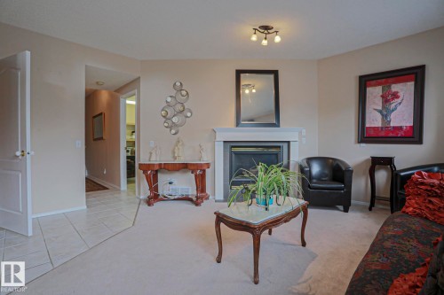 7716 154 Avenue, Edmonton, AB 