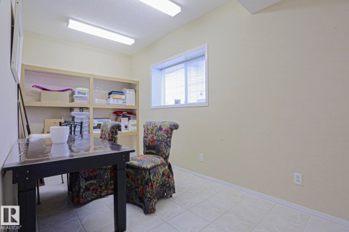 7716 154 Avenue, Edmonton, AB 