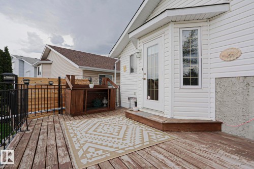 7716 154 Avenue, Edmonton, AB 