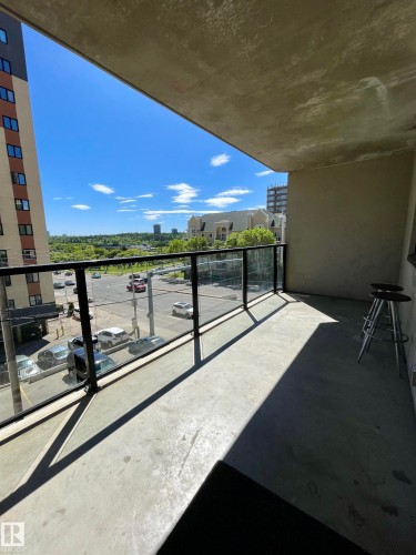 205 9707 106 Street, Edmonton, AB 