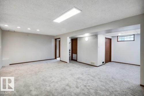 16200 104 Avenue Nw, Edmonton, AB 