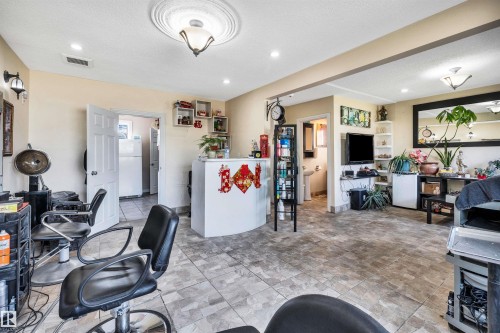 11722 81 Street, Edmonton, AB 