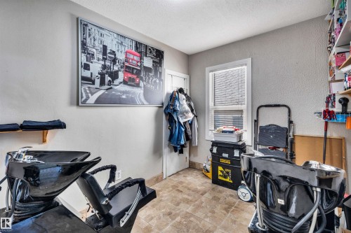 11722 81 Street, Edmonton, AB 