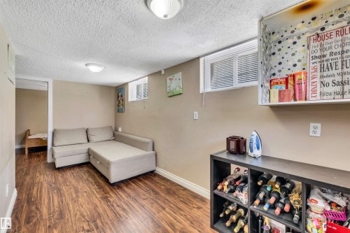 11722 81 Street, Edmonton, AB 