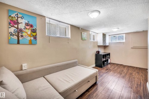 11722 81 Street, Edmonton, AB 