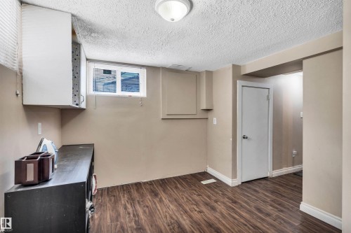11722 81 Street, Edmonton, AB 