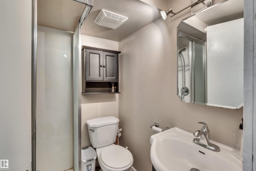 11722 81 Street, Edmonton, AB 