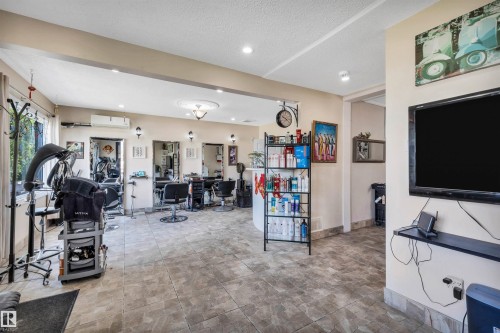 11722 81 Street, Edmonton, AB 