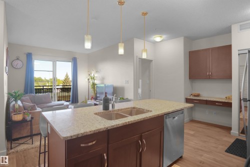 318 1004 Rosenthal Boulevard, Edmonton, AB 