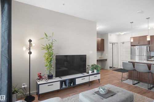 318 1004 Rosenthal Boulevard, Edmonton, AB 