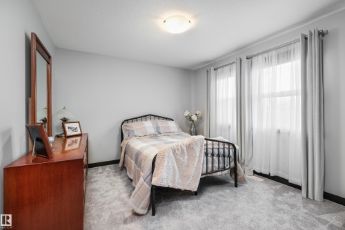 4 George Landing, Spruce Grove, AB 