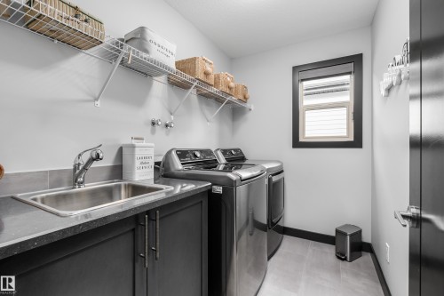 4 George Landing, Spruce Grove, AB 