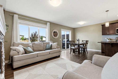 2220 Casey Crescent, Edmonton, AB 