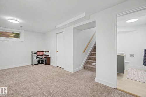 15771 106A Avenue, Edmonton, AB 