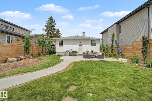 15771 106A Avenue, Edmonton, AB 