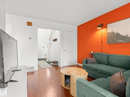 10805 20 Avenue, Edmonton, AB 