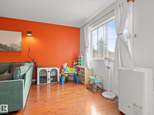 10805 20 Avenue, Edmonton, AB 