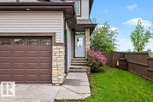 Exterior entry - 13004 164 Avenue, Edmonton, AB 