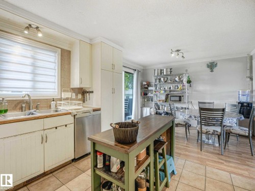 4902 52 Avenue, Beaumont, AB 