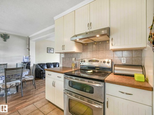 4902 52 Avenue, Beaumont, AB 
