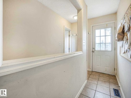 4902 52 Avenue, Beaumont, AB 