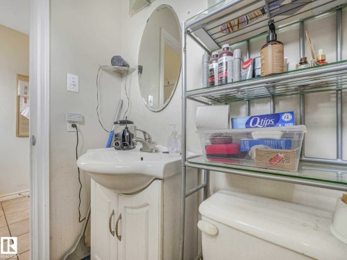 4902 52 Avenue, Beaumont, AB 