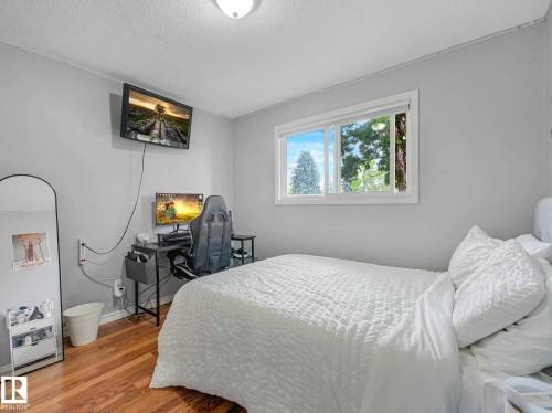 4902 52 Avenue, Beaumont, AB 