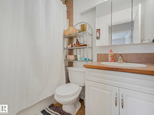 4902 52 Avenue, Beaumont, AB 