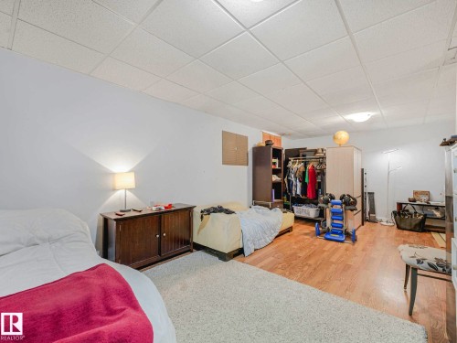 4902 52 Avenue, Beaumont, AB 