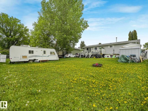 4902 52 Avenue, Beaumont, AB 
