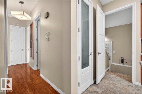 15302 76 Av, Edmonton, AB 
