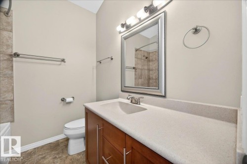 15302 76 Av, Edmonton, AB 