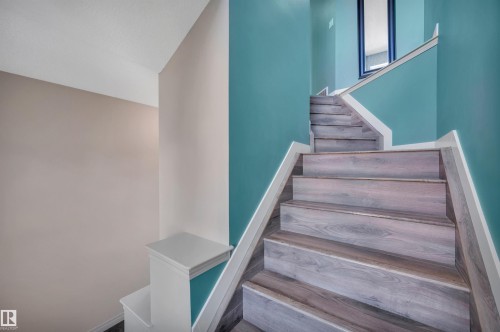 5819 8 Avenue, Edmonton, AB 