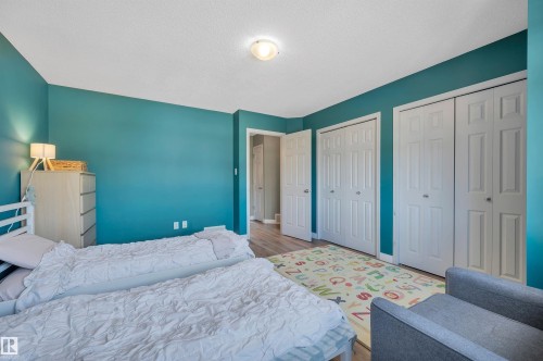 5819 8 Avenue, Edmonton, AB 